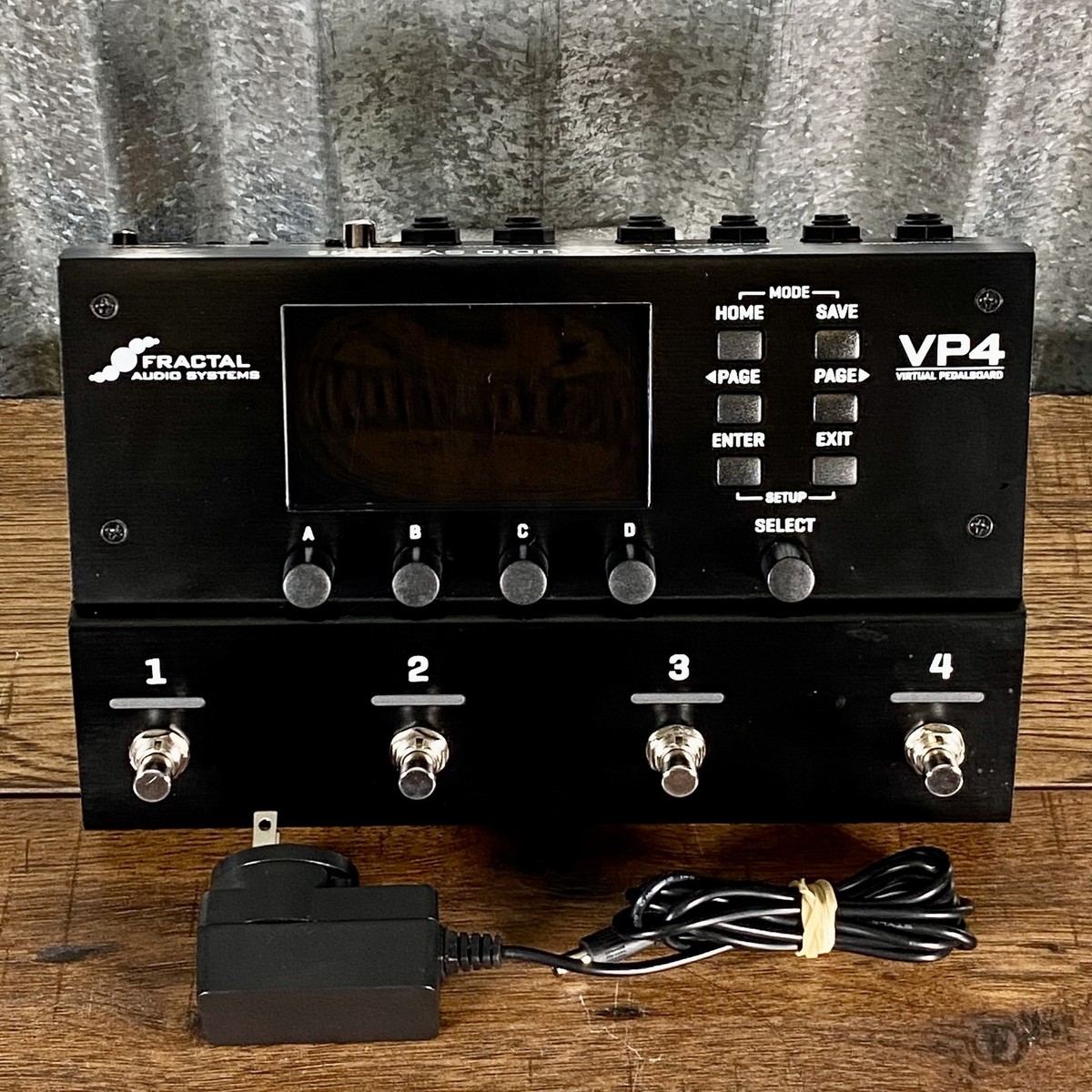 Fractal Audio VP4 Virtual Pedalboard Guitar Bass Multi Effect