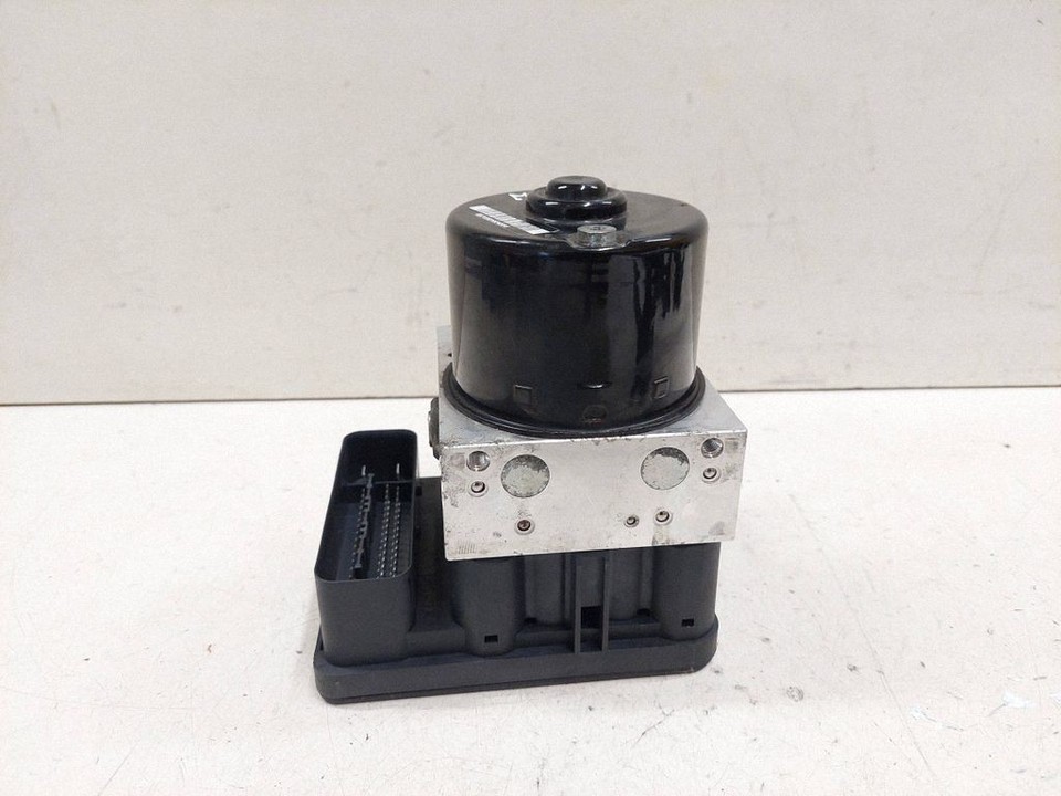 Unit Module Mazda 3 I 2005 ABS hydraulic unit / control module 6N612C405GB VLU37804 ...