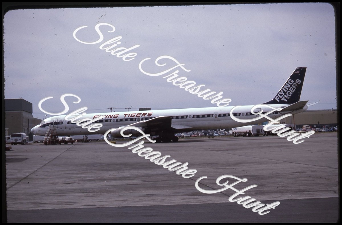 Douglas DC-8 Aircraft Flying Tiger Line N864FT 35mm Slide 1980s