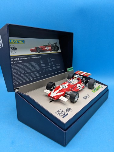 Scalextric C3834A McLaren M7 driven by John Surtees Legends Limited Edition - Picture 4 of 6