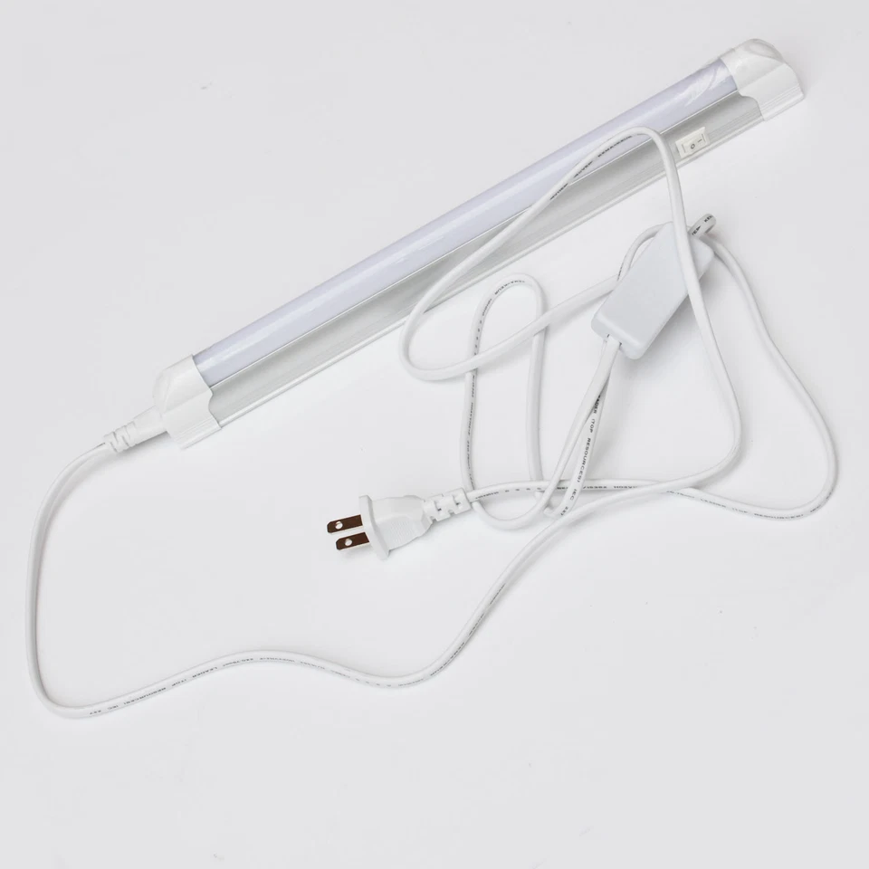 Universal T5 Integrated LED Dual&Single-End powered Replacement Fluorescent Tube - Image 2 of 4