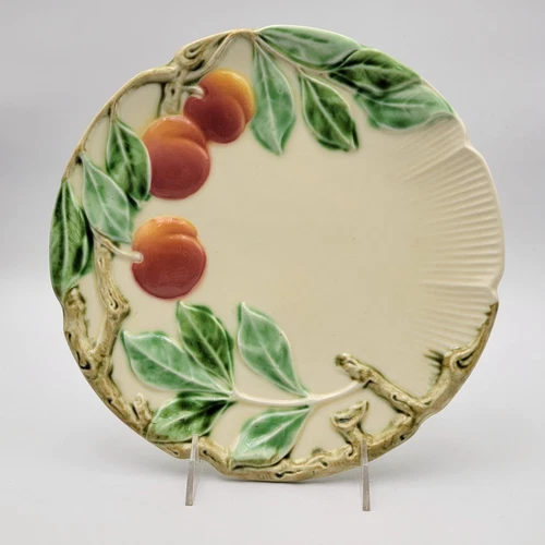 Vintage Czechoslovakia Majolica Peaches Leaves 10" Dinner Plate Wall Decor 