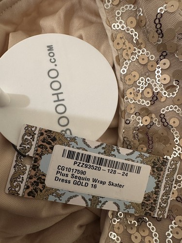 Abito skater nuovo con etichette Boohoo oro argento paillettes stile tuffo scollo a V taglia 16 - Foto 6 di 6