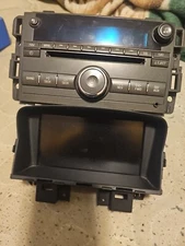 Fujitsu Ten Limited 122000-9800A101 Stock Car Radio Base CD Part No 15797875