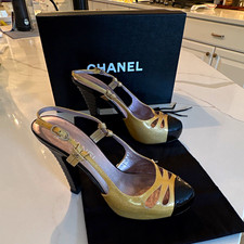 CHANEL Women s Gold/Black Cap Toe Patent Leather Slingback Heels EU 37