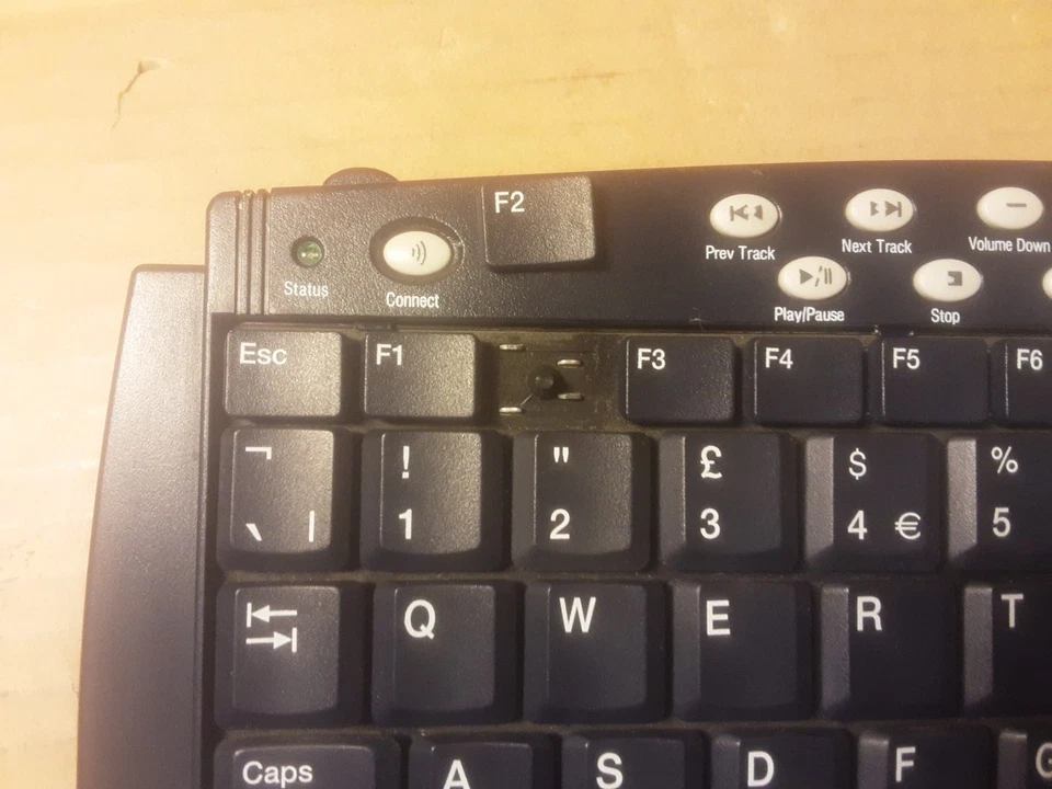 GYRATION GP65CKSE 2.4GHz 100/30m KEYBOARD JJ4-AS00900 - Image 4 of 4