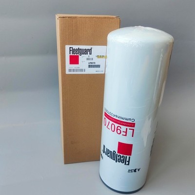 Fleetguard Engine Oil Filter LF9070 Cummins 4331003 - NEW - Free Shipping