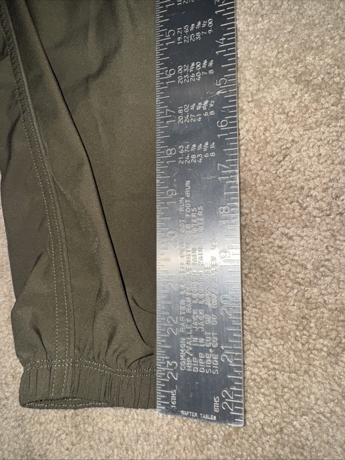 vuori performance jogger pockets euc pants