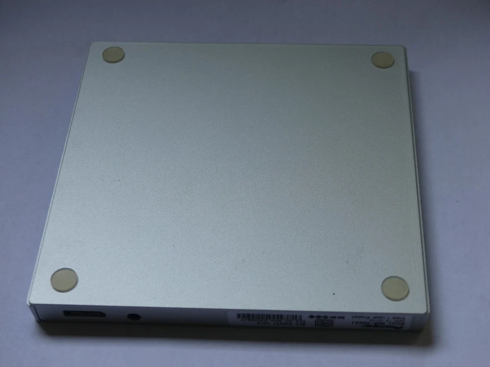 Unidad grabadora externa delgada Blu-Ray BDXL/DVD/CD Pioneer BDR-XU03J USB 3.0 Foto 4 de 4