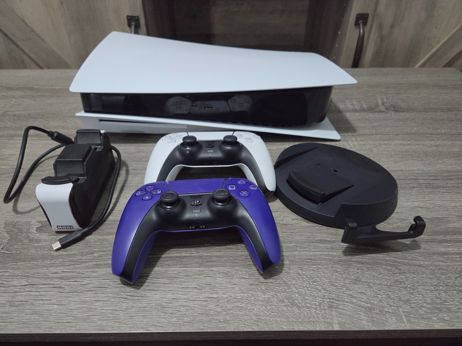 Sony PlayStation 5 standard with disc drive, extra controller, and dual charger