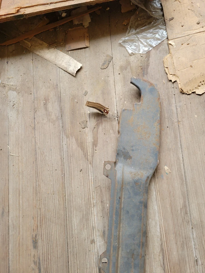 Новый из старых запасов каменный дефлектор радиатора MOPAR 2445304 1965 1966 Plymouth SPORT Fury I III - Изображение 4 из 4