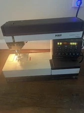 Pfaff Creative 1471 Sewing Embroidery Machine w/ Case and Pedal