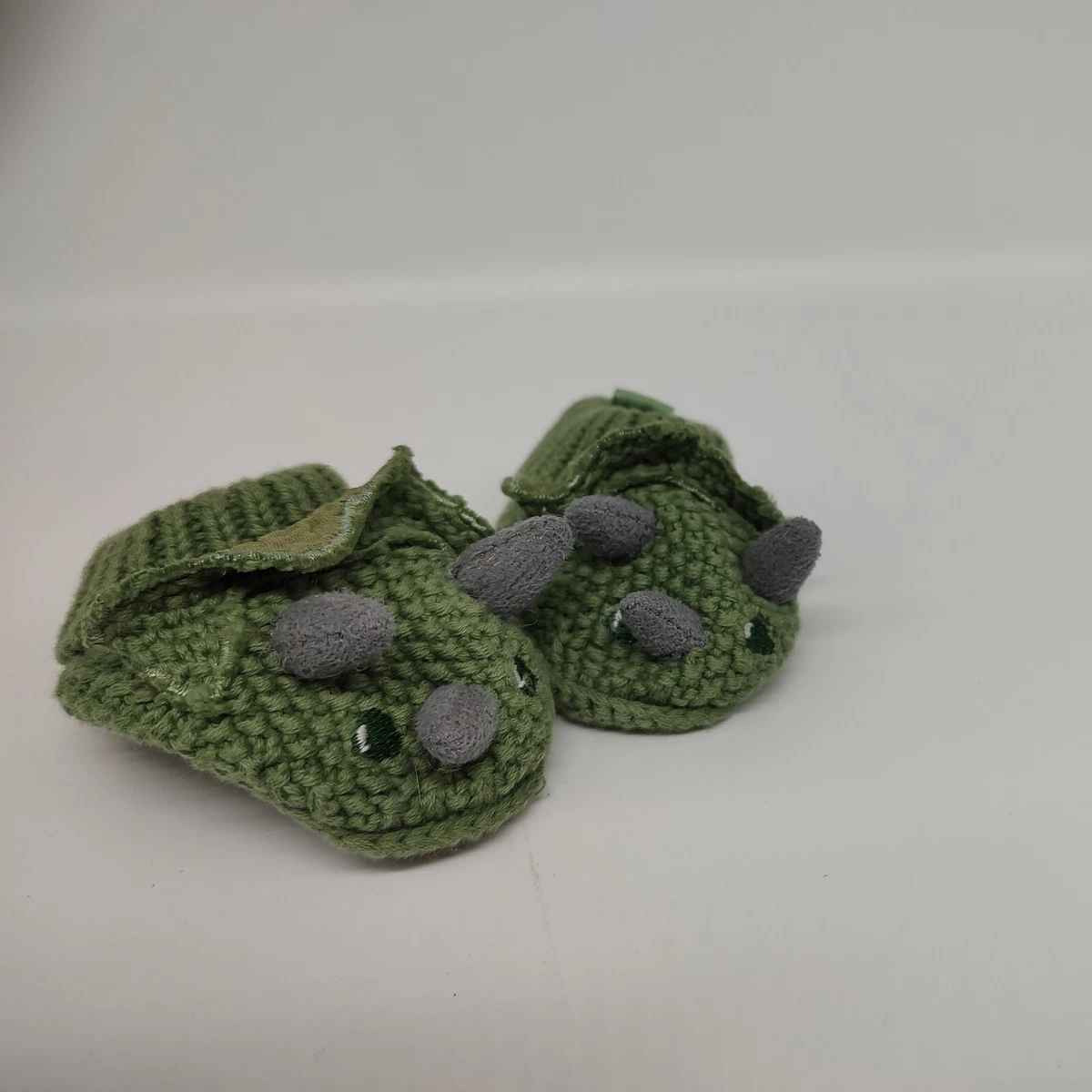 Crochet clearance dinosaur slippers