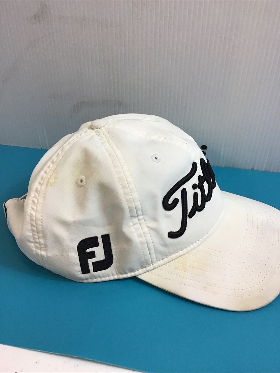 Titleist Pro V1 Hat White Medium Large Adjustable Band Fit by New