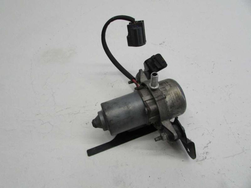 Power Brake Booster Acadia 2009 2011 GMC VACUUM PUMP AUXILIARY 25908670