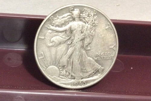 1945 Walking Liberty Half Dollar 90% Silver!!! 50 Cents
