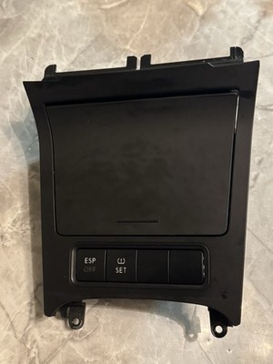 Aschenbecher Anzünder vorne schwarz 5K0857961 VW Golf 5-6 /Cabrio Scirocco 3 Eos