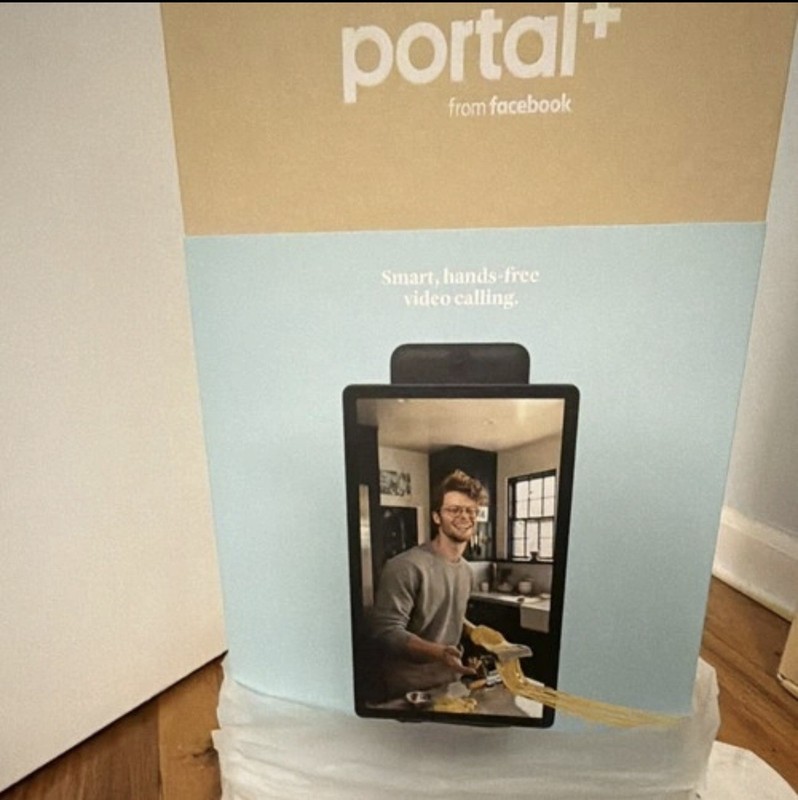 Facebook Portal Plus 15.6" Smart Video Calling Touch Screen 