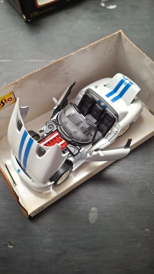 Dodge Viper RT/10 - 1:24 - Maisto - Immagine 3 di 4