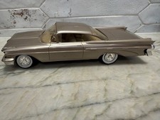 Amt 1959 Pontiac Bonneville 2 Door Hardtop Gray Promo Car