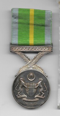 RARE -MALAYSIAN PINGAT KHIDMAT BERBAKTI  SILVER MEDAL FOR ACTIVE SERVICE MALAYA 
