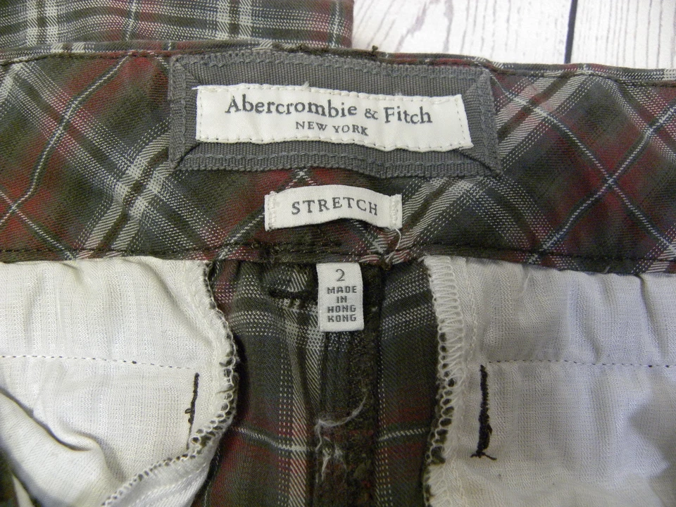 Bermudas Abercrombie & Fitch New York a Cuadros Verde Rojo Puños Elastizados Talla 2 Foto 2 de 4