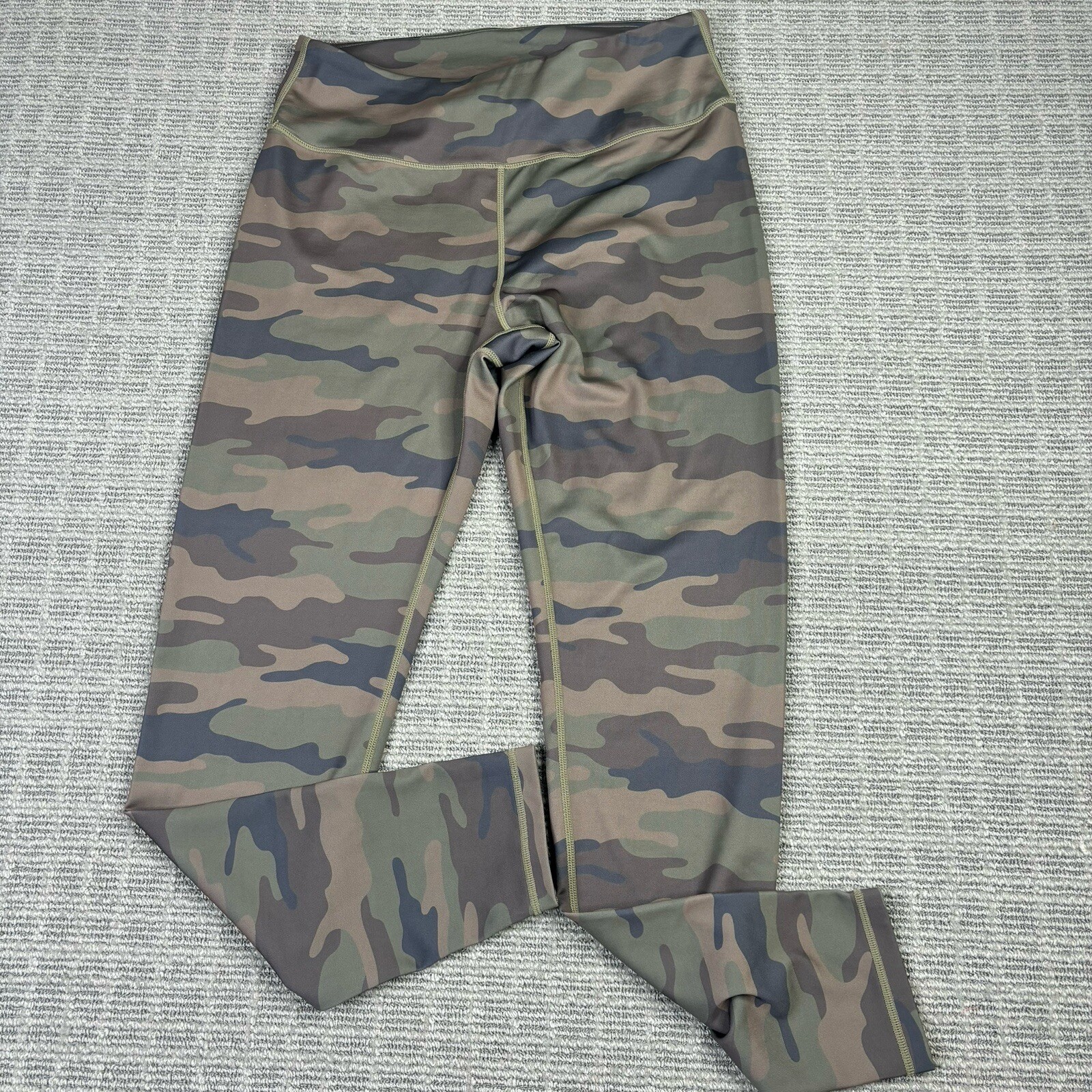 Picture 1 of 6
