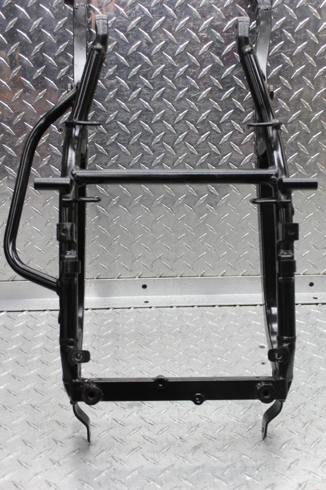 Subchasis Suzuki Hayabusa GSX1300R 2003 3P6-21190-01-00 Foto 4 de 4