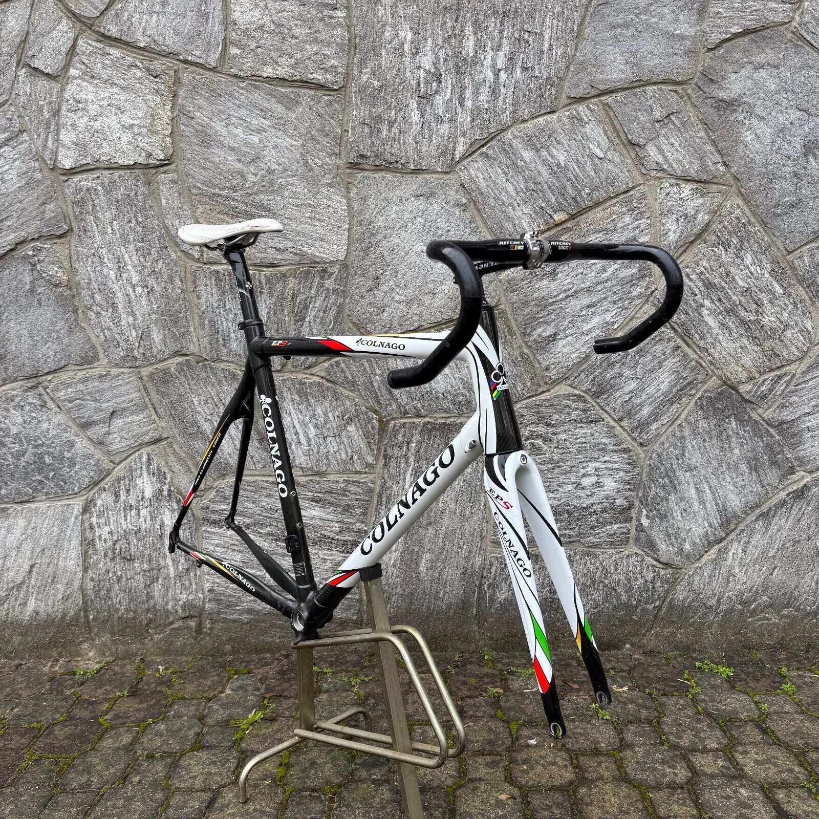 Bild 1 von 24