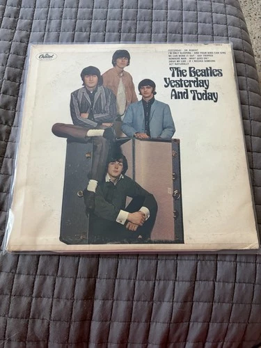 The Beatles Yesterday And Today Mono 1966 12" ROCK LP VINYL ALBUM RECORD