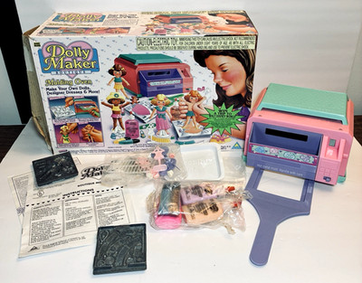 Vintage Toymax Dolly Maker Boutique 1995 Molding Oven New Open Box Unopened Goop