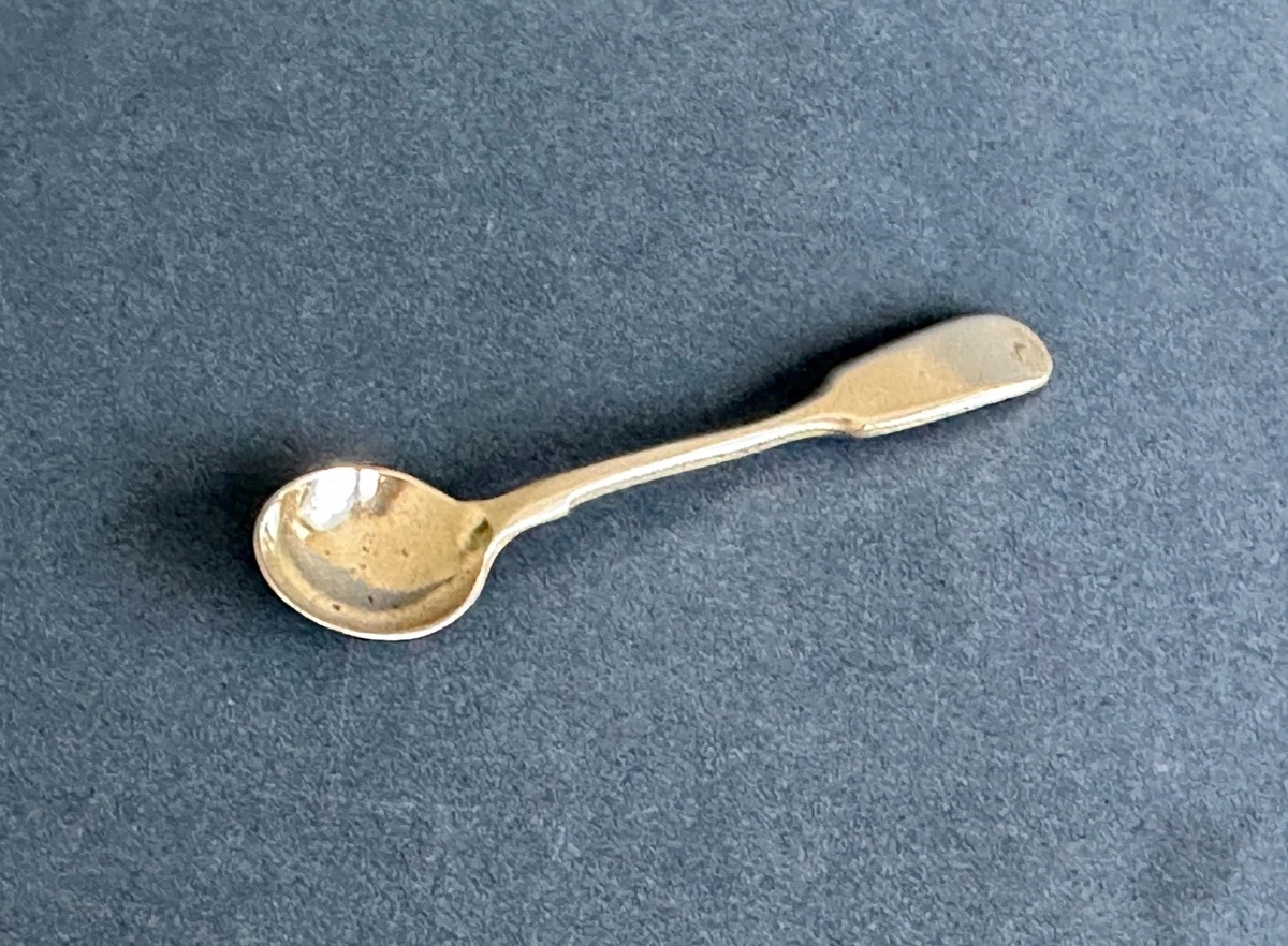 Antique Salt Spoon Fiddle Pattern John Round Benares Silverplate Sheffield 7cm
