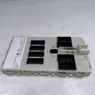 # BMW 318 F30 2014 FEM LEAR BODY CONTROL MODULE 9352865