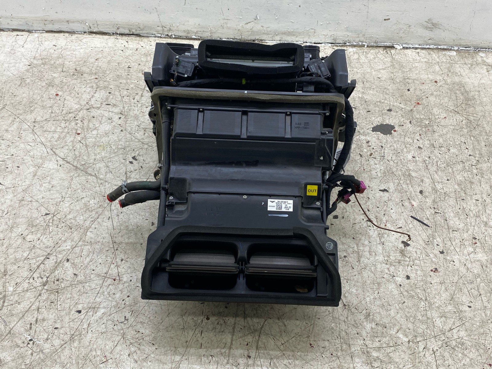 Bentley Flying Spur 2015 Blower motor P/N 3W1820003D