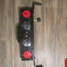 PACCAR GROTE TRUCK LED TAILLIGHT BAR PANEL WITH BRACKETS W/ LICENSE PLATE LIGHT