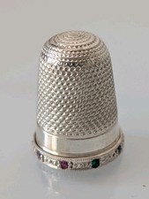 Gorgeous NOS English 925 NOS Sterling Silver thimble With gemstones