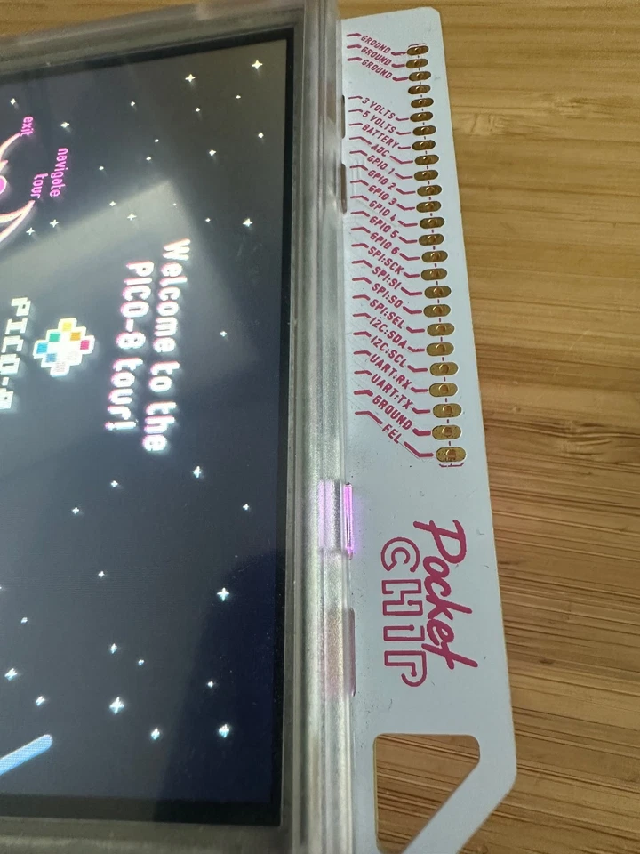 Computadora portátil Pocket CHIP de Next Thing Co. Foto 2 de 4