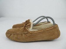ugg mocs