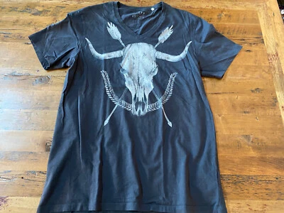 Guess Los Angeles Dark Gray Cow Skull V-Neck T Shirt Tee Mens Size Medium - Image 1 of 4