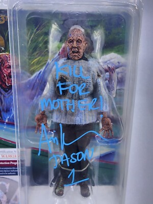 CORPSE PAMELA VOORHEES Friday the 13th Ari Lehman signed Clothed