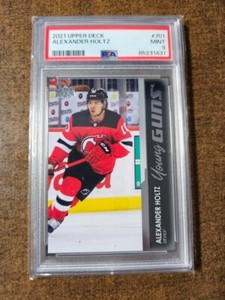 Upper Deck 2021-22 Extended  Young Guns #701 Alexander Holtz  PSA 9
