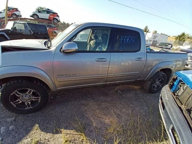 Toyota Sequoia Tundra 2004-2007 conjunto de nudillos de husillo de pasajero delantero 4x4 fabricante original Foto 4 de 4