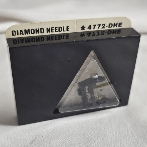 The Generic Stylus Diamond Needle 4772-DHE Vintage New Old Stock SHURE
