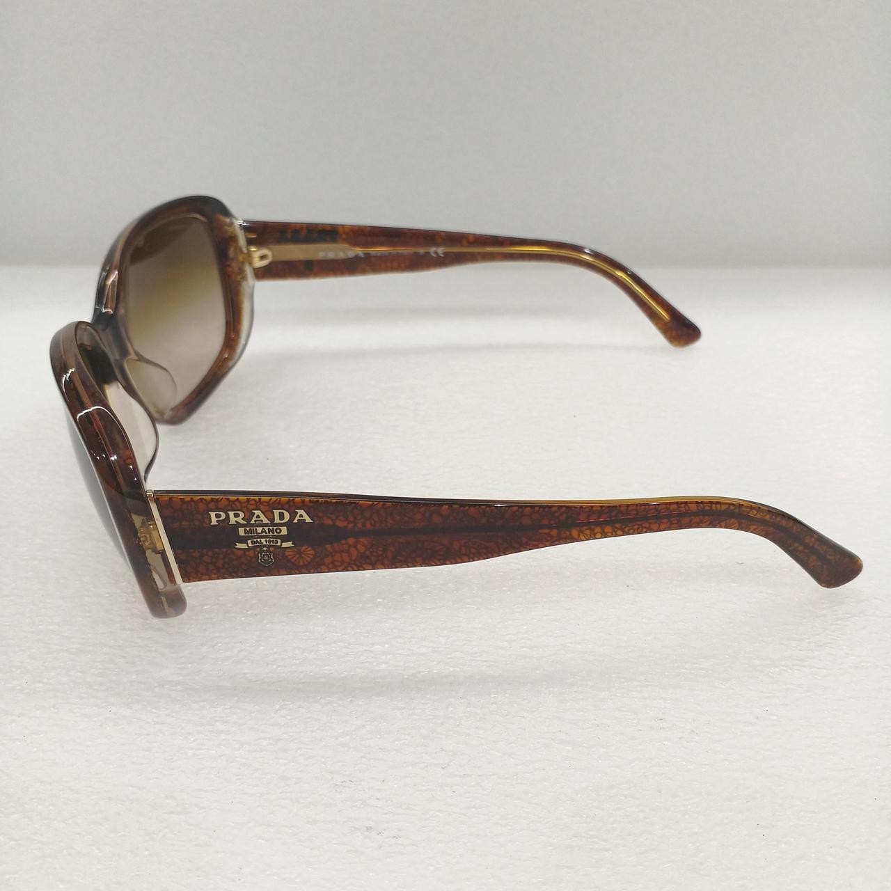 Prada Spr31N Sunglasses thumbnail 2