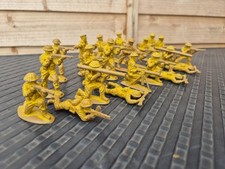 Vintage painted Matchbox British Infantry Combat Troops toy soldier bundle 1/32