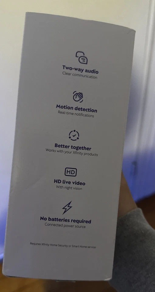 Cámara de seguridad interior Xfinity Xcam3 HD SCHC3AE0 (solo uso en interiores) Foto 3 de 4