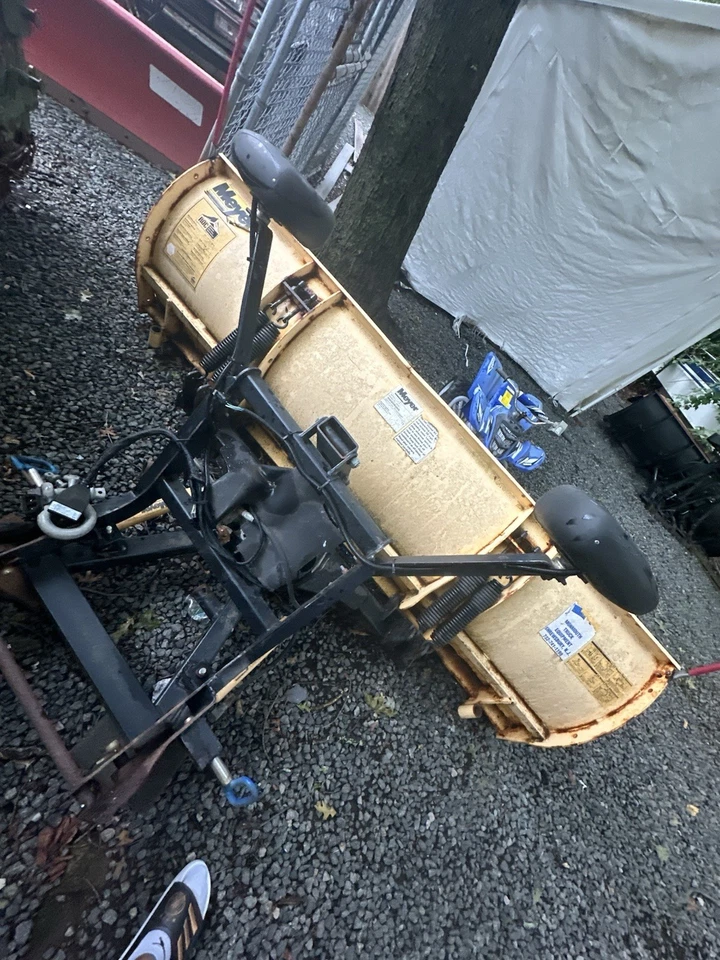 Snow Plow - 8 Ft Blade - Image 2 of 2