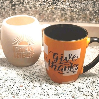 Vintage Ceramic Coffee Mugs 8oz Early Riser Egg & Give Thanks (Set of 2) Giftset