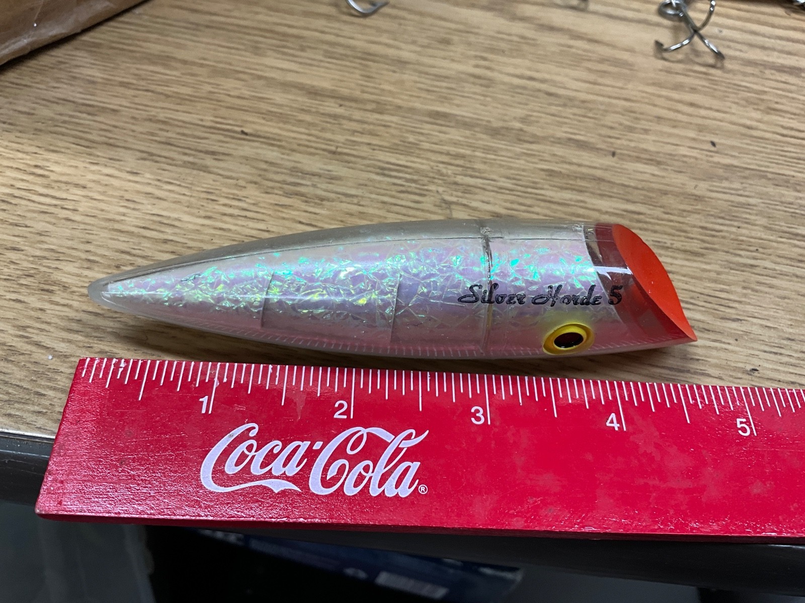 Silver Horde J Plugs (1) - 5 Inch - Prism / Crackle Silver with red face - Image 1