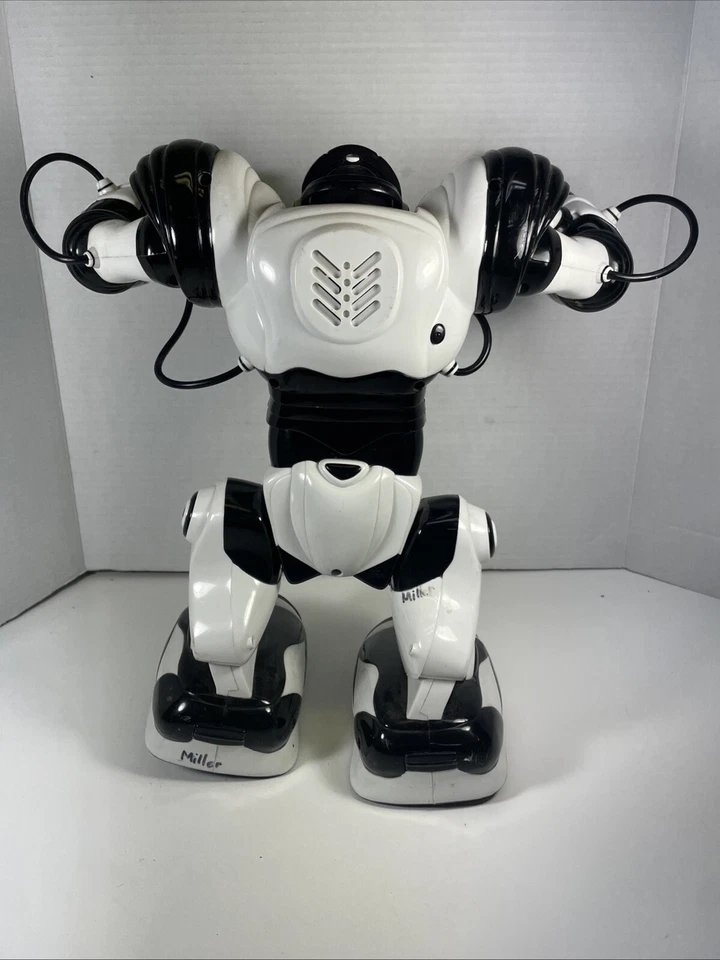 RoboSapien WowWee 2004 Robot Toy 14” White/Black No Remote TESTED/WORKING VG - Image 2 of 2